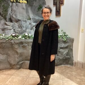 Women’s Vintage Black Persian Lamb Coat With Mink Collar Size Lg